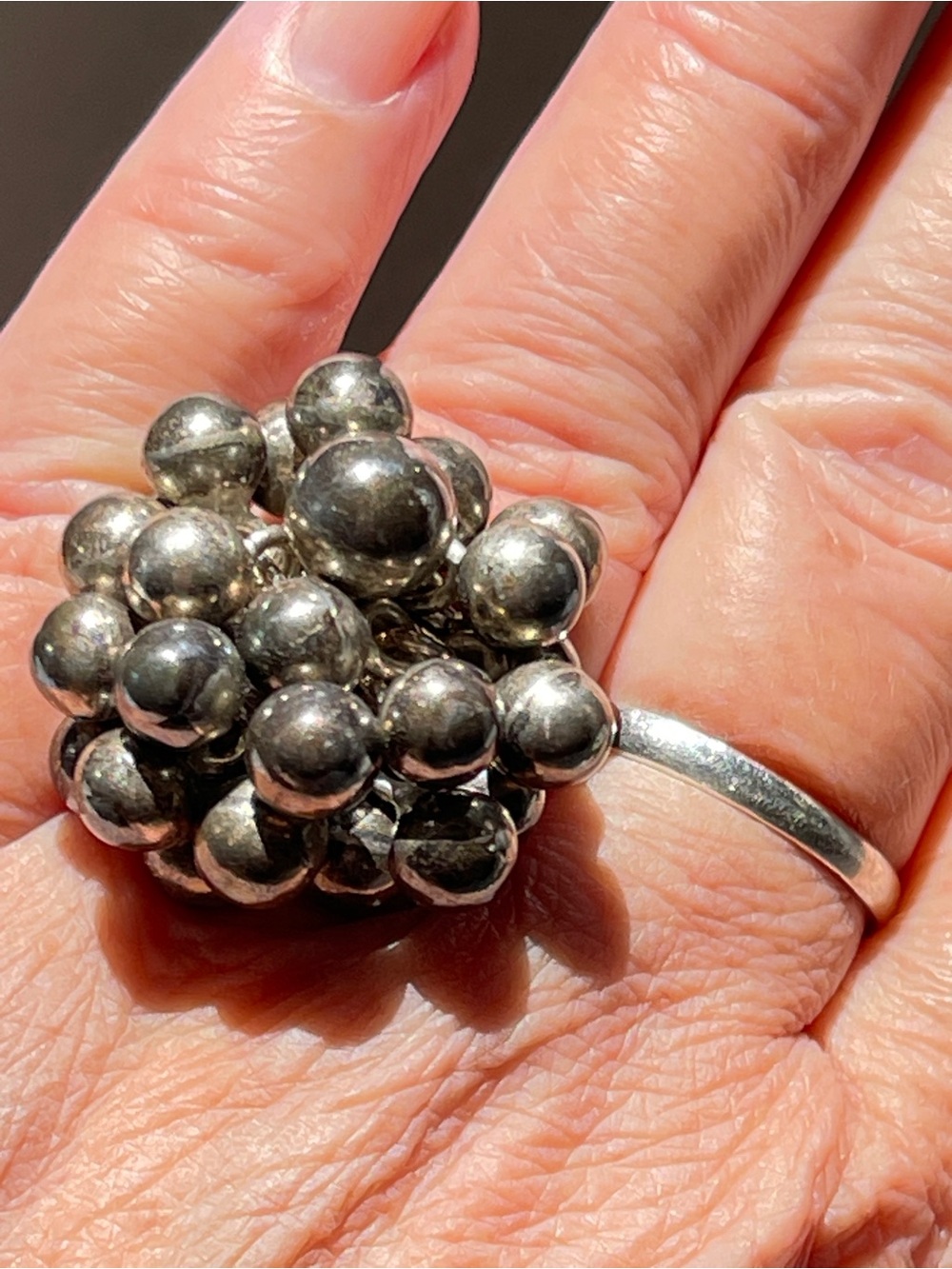 Vintage Kinetic MCM 925 Sterling Mexican Beaded Cluster Dome Ring 6.5 Adjustable